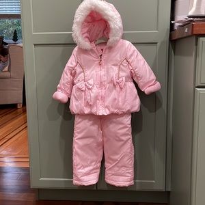 Never worn London Fog snowsuit & Jacket
